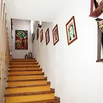 Villa E Shtojzovalleve